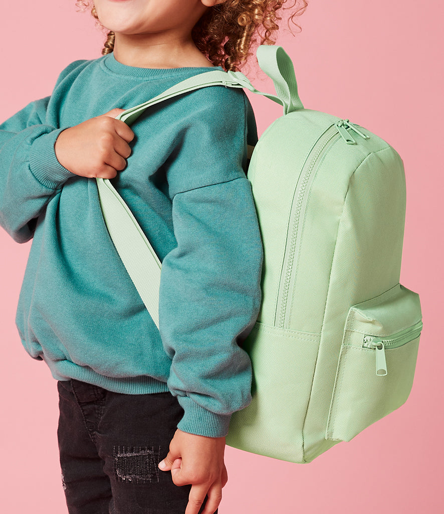 Pistachio 7 Litre Backpack (with decal)